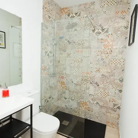 Alonsos - Open Mall - By Az Guest house