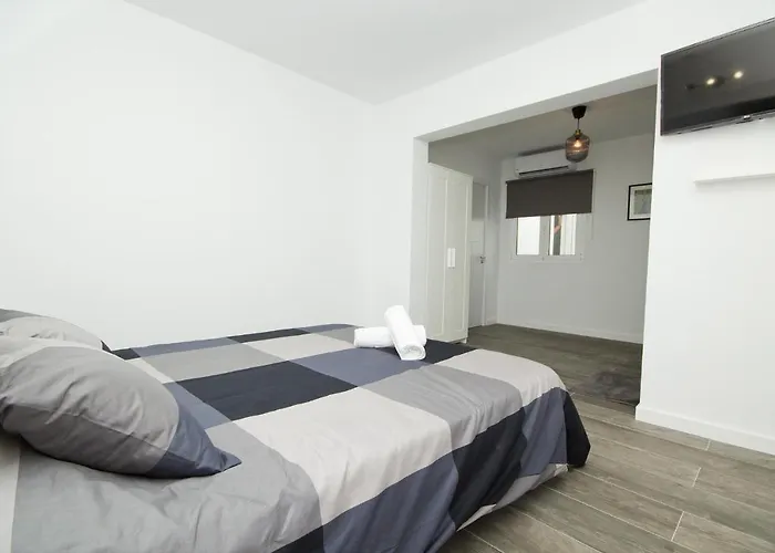 Alonsos - Open Mall - By Az Arrecife (Lanzarote)