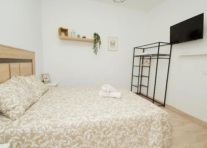 Guest house Alonsos - Open Mall - By Az 3*