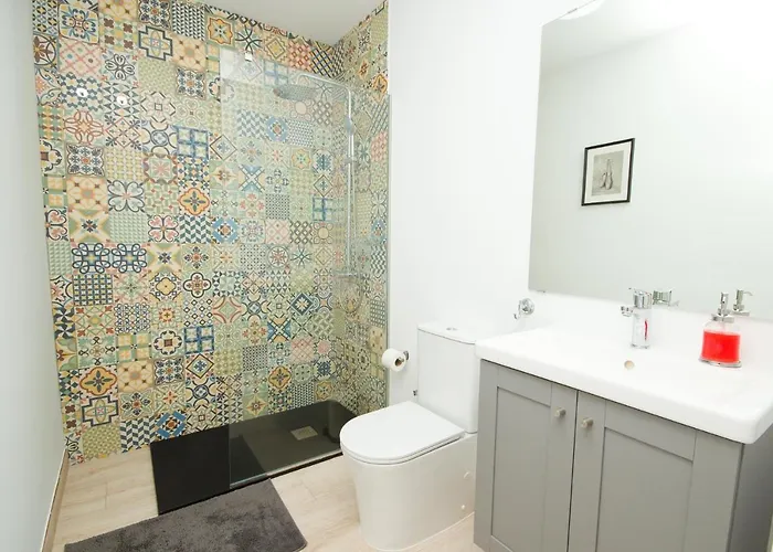 Alonsos - Open Mall - By Az Guest house