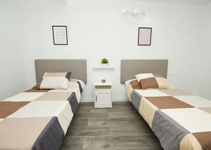 Guest house Alonsos - Open Mall - By Az