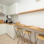 Alonsos - Open Mall - By Az Гостевой дом 3*