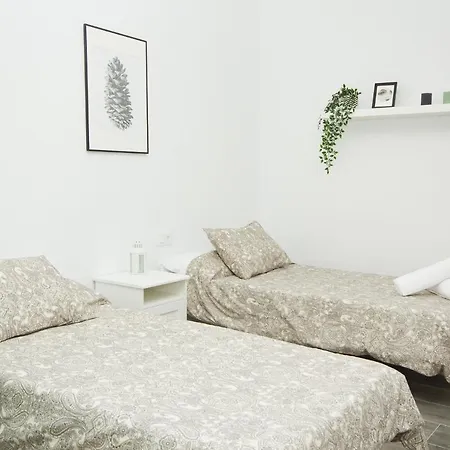 Alonsos - Open Mall - By Az Гостевой дом