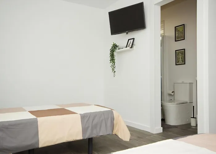 Alonsos - Open Mall - By Az