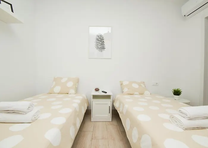 Pensionat Alonsos - Open Mall - By Az 3*