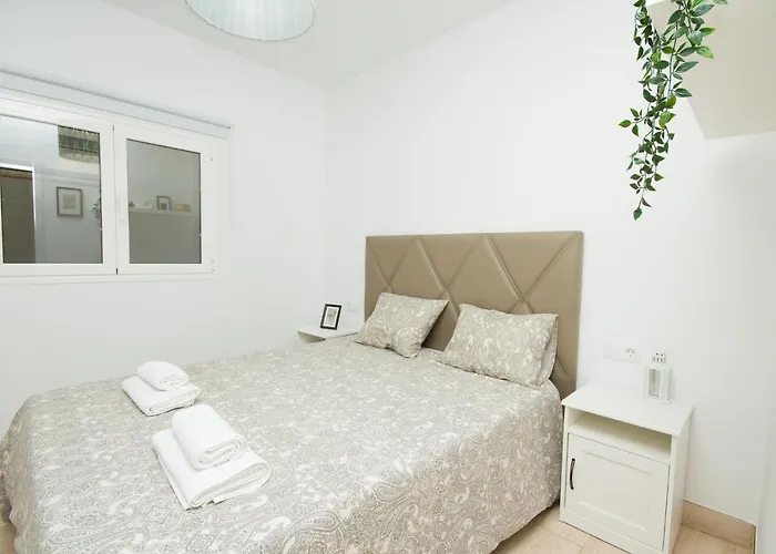 Alonsos - Open Mall - By Az Pensionat 3*