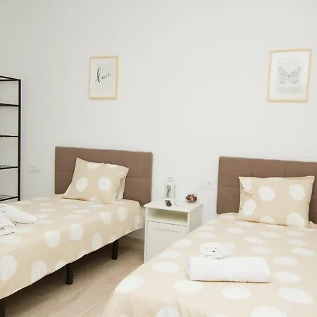 Alonsos - Open Mall - By Az Arrecife (Lanzarote)