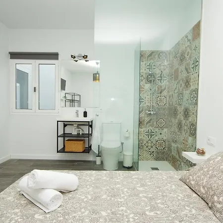 Alonsos - Open Mall - By Az Maison d'hôtes Arrecife (Lanzarote)