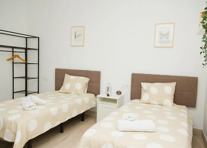 Alonsos - Open Mall - By Az Arrecife (Lanzarote)